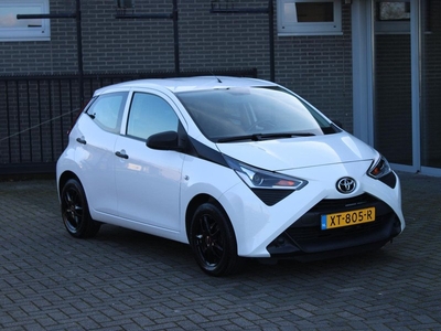 Toyota Aygo 1.0 VVT-i x-fun Trekhaak/Airco/Nap Dealer onderhoud!!