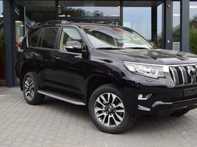 Toyota LAND CRUISER 150 2.8 D-4D 5DRS PRESTIGE A/T VAN