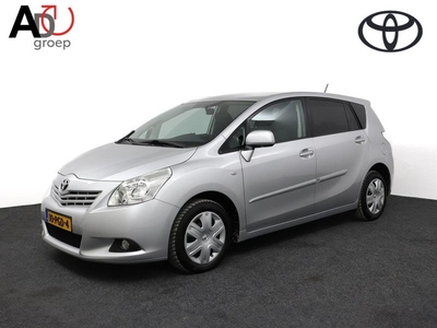 Toyota Verso 1.8 VVT-i Aspiration | Automaat | 7 Persoons | Parkeer sensoren achter | Airco | Trekhaak