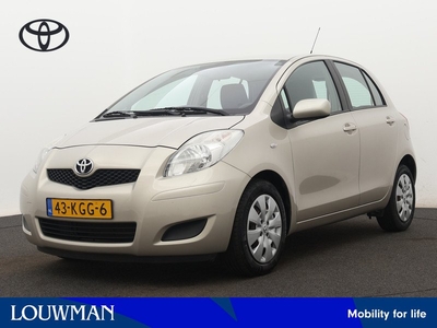 Toyota Yaris 1.3 VVTi Aspiration | Trekhaak | Airco |