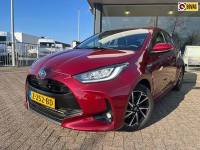 Toyota Yaris 1.5 Hybrid DynamicLEDStoelverwarmingKeyless