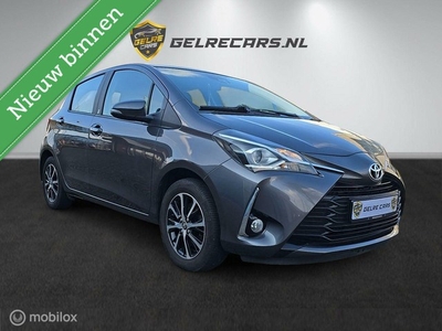 Toyota Yaris 1.5 VVT-i Executive TEAM DUITSLAND UITVOERING