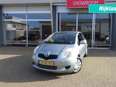 Toyota Yaris Benzine