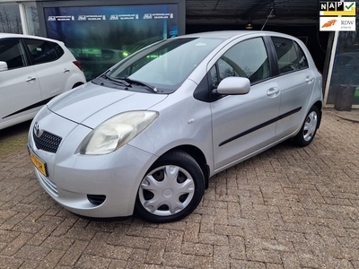 Toyota Yaris Benzine