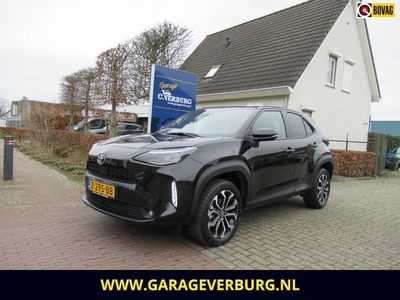 Toyota Yaris Cross 1.5 Hybrid First Edition (Navigatie,AdaptiveCruise,Keyless entry,Stoelverwarming,LED)