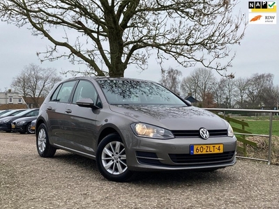 Volkswagen Golf 1.2 TSI Comfortline Cruise + Clima + Navi