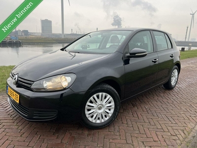 Volkswagen Golf 1.4 AIRCO|NAVI|TREKHAAK|5-DRS|NW APK