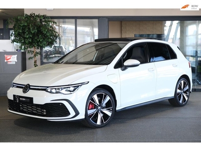 Volkswagen Golf 1.4 eHybrid GTE 245PK Pano Led Pdc Virtual