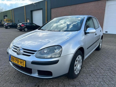 Volkswagen Golf 1.4 FSI Trendline NAP AC NWE Apk