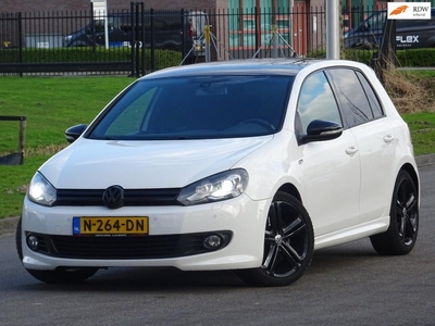 Volkswagen Golf 1.4 TSI R-LINE R20 5DRS NAVI/XENON/PDC