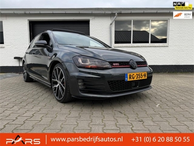 Volkswagen Golf 2.0 TSI GTI Performance Automaat DSGS Pano