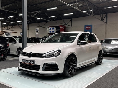 Volkswagen Golf Benzine