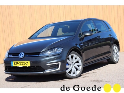 Volkswagen Golf Benzine