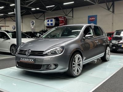 Volkswagen Golf Benzine