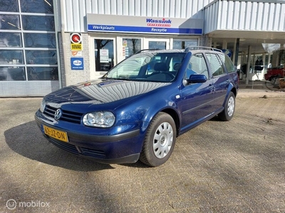 Volkswagen Golf Variant 1.6-16V Oxford