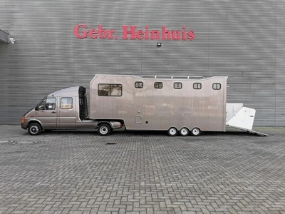 Volkswagen LT 35 TDI + Veldhuizen P27-3 Horsetransport BE