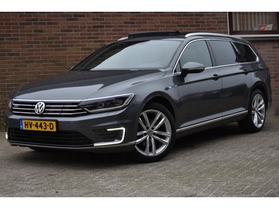 Volkswagen Passat Variant 1.4 TSI GTE Highline '15 Pano