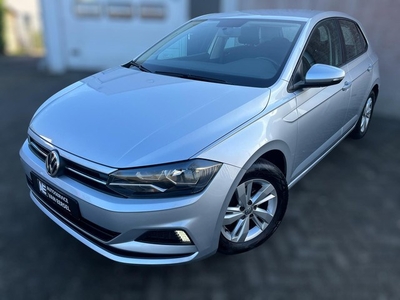 Volkswagen POLO 1.0 TSI 70 KW / 95PK / AFNEEMBARE TREKHAAK