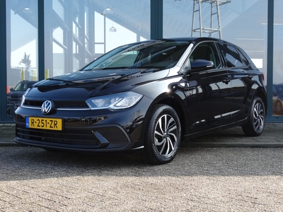 VOLKSWAGEN POLO 1.0 TSI 95 pk Life | Camera | Carplay | Stoelverwarming |