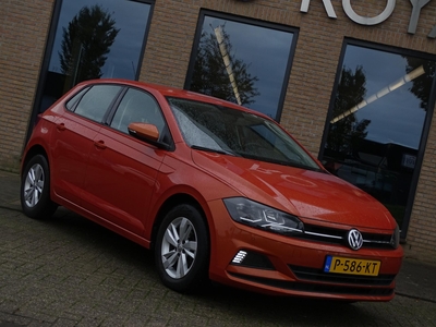 VOLKSWAGEN POLO 1.0 TSi 96 pk 5-deurs Comfortline Business - Multimedia, Airco, CruiseControl, Parkeersensoren, Lichtmetalen velgen, Elektrische ramen en spiegels, Armsteun voor