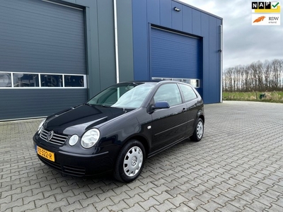 Volkswagen Polo 1.2-12V Trendline Airco Cruise controle!!!