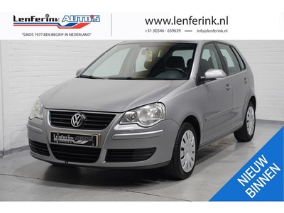 Volkswagen Polo 1.4-16V Comfortline Climatic Cruisecontrol