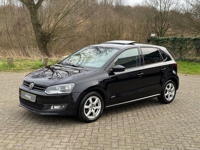 Volkswagen Polo 1.4-16V Highline Carplay I Panorama I