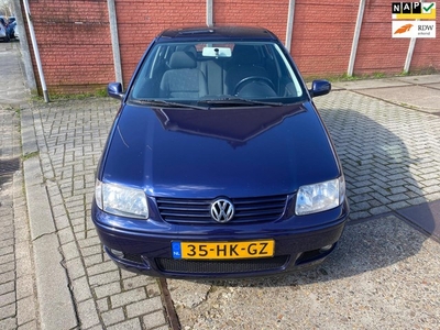 Volkswagen Polo 1.4-16V Trendline