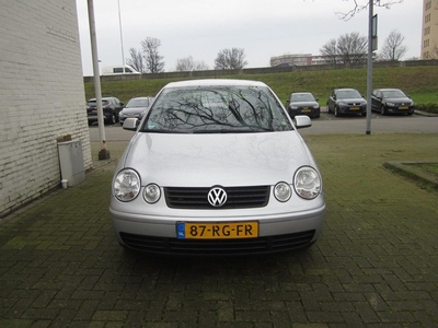 Volkswagen Polo 1.4-16V Turijn