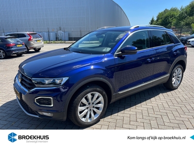 VOLKSWAGEN T-ROC 1.5 TSI 150PK Sport | NAVIGATIE | TREKHAAK | VIRTUAL COCKPIT | LED