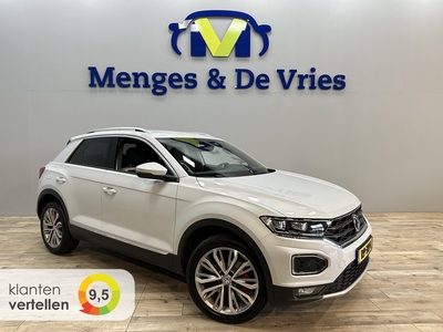 VOLKSWAGEN T-ROC 1.5 TSI Sport 1e eig! | Airco ECC | Virtual | LED | Trekhaak | Adaptive cruise | Navigatie | Apple Carplay Android Auto | Isofix | NAP |