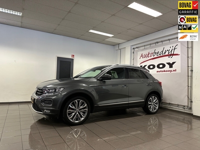 VOLKSWAGEN T-ROC 1.5 TSI Sport * Automaat / Carplay / LED / 18