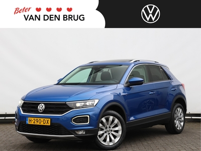 VOLKSWAGEN T-ROC 1.5 TSI Style Business 150pk DSG | Panoramadak | LED | Trekhaak | Camera | 17 inch Velgen