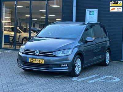 Volkswagen Touran 1.5 TSI Comfortline Business 7p/1STE EIG/NAVI/AIRCO/CAMERA/NL AUTO-NAP!!