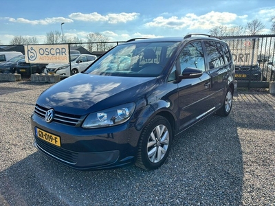 Volkswagen Touran 1.6 TDI Airco Radio/cd Lmv Trekhaak