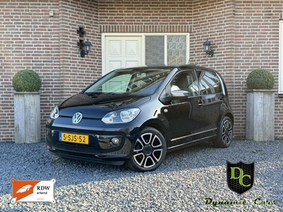 Volkswagen Up! 1.0 high up! *Uniek! *Leder *Pano *Navi