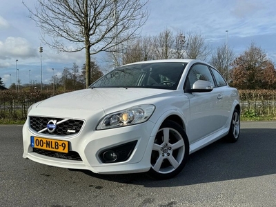 Volvo C30 1.6 R-Edition Dealer onderhouden