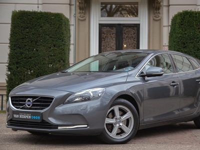 Volvo V40 1.6 T3 Summum Stoelverwarming | PDC | 2e eign