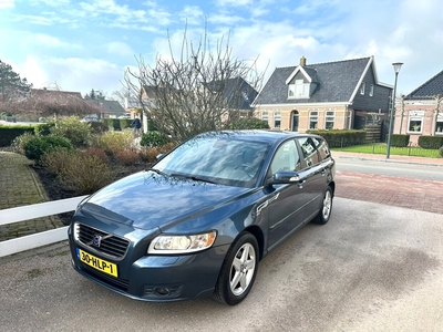 VOLVO V50 1.8 Edition I AIRCO CRUISE CONTROLE DEALER ONDERHOUDEN ZEER NETTE AUTO!!