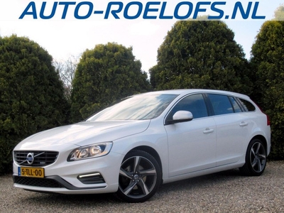 Volvo V60 1.6 T3 R-Design Automaat*Navi*Trekhaak*