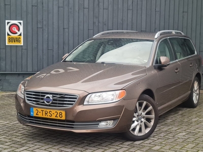 Volvo V70 1.6 T4 Nordic+ | Leer | Navigatie