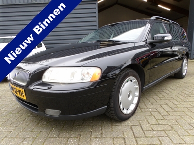 VOLVO V70 2.4 Edition II Trekhaak Leer Cruise control Clima