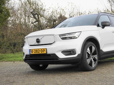 Volvo XC40 Recharge P8 AWD R-Design Nieuwstaat 408 PK inklapbare trekhaak