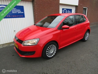 Vw Polo 1.4-16V Trendline 2010 164095 km airco, nw apk,navi