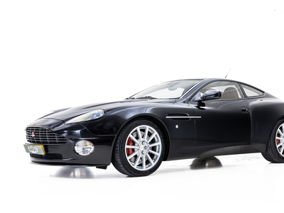 ASTON MARTIN V12 Vanquish 5.9 S De laatste origineel Nederlands geleverde Vanquish