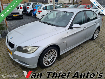 BMW 3-serie 318i Executive