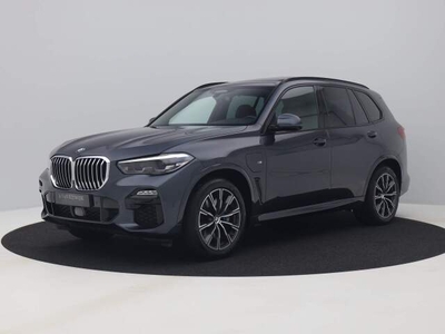 BMW X5xDrive45e High Executive M-Sport | PANO | 4WS | LUCHTV. | 360Âº