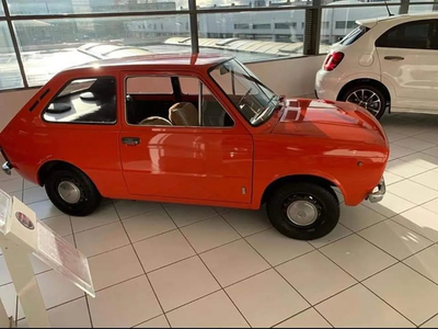 Fiat 133 Oranje