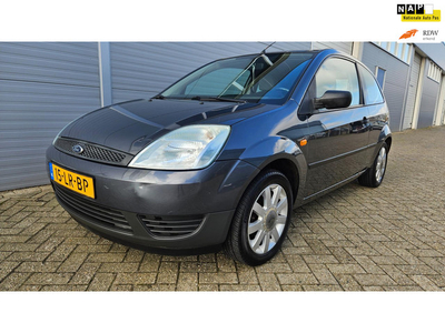 Ford Fiesta 1.3 Ambiente APK 04-2025 + Stuurbekrachtiging