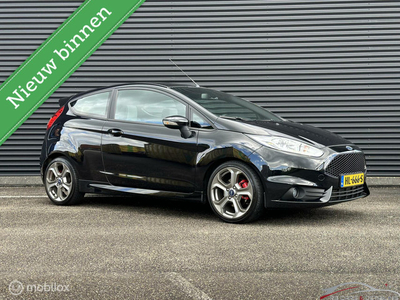 Ford Fiesta 1.6 ST1, Zeer netjes, 2e eigenaar!